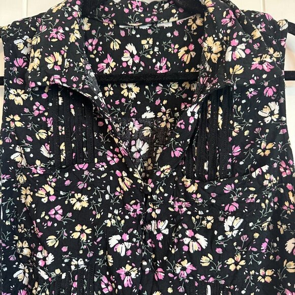 Black floral collared sleeveless tank button down women's XL flattering - Picture 2 of 7